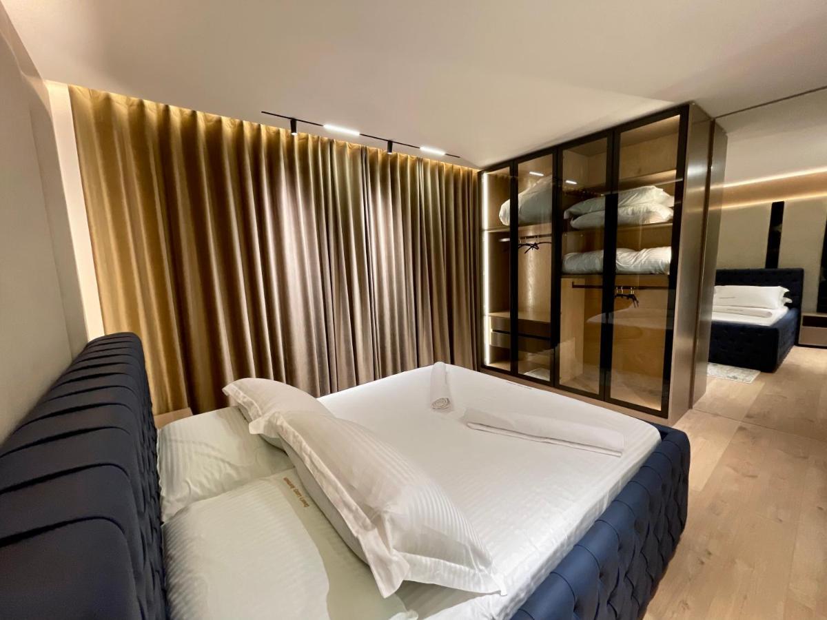 Queens Luxury Apartments Тирана Екстериор снимка